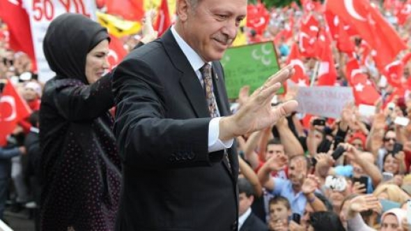 Erdogan mirëpritet në Vjenë (Video)