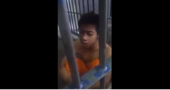 Lexim i Kuranit që ju mahnit: djaloshi i burgosur nga Burma