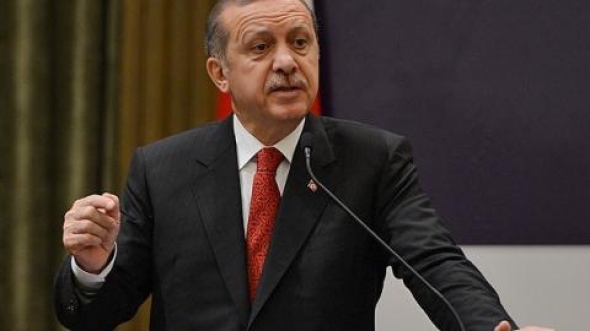 Erdogan:Evropa shpërbleu “kriminelët”, nuk mund t’i dënonte “kalamajtë”!(video)