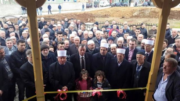 Hapet solemnisht xhamia e re Miraxh në Haraçinë
