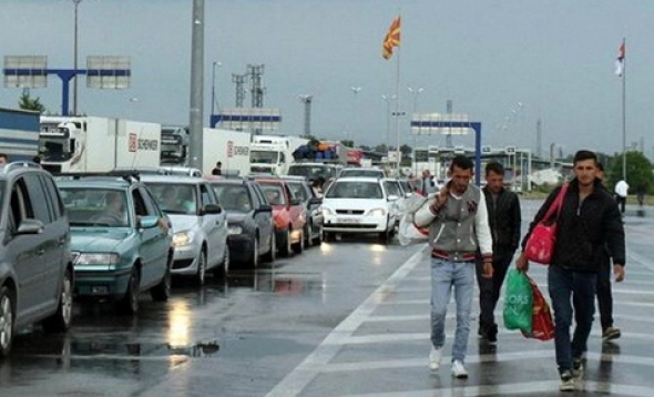 Qindra shqiptarë nga Kumanova ikin drejt Luginës së Preshevës
