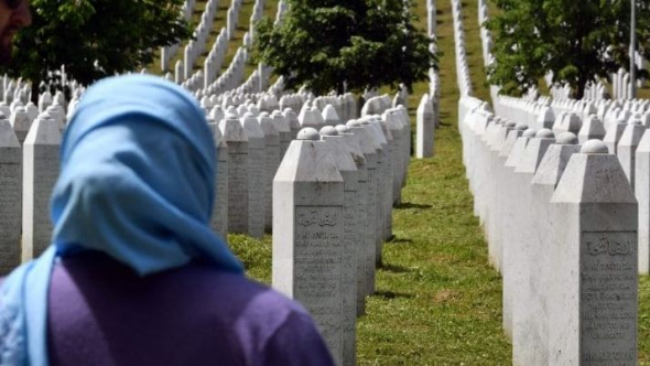 27 vjet nga gjenocidi i Srebrenicës